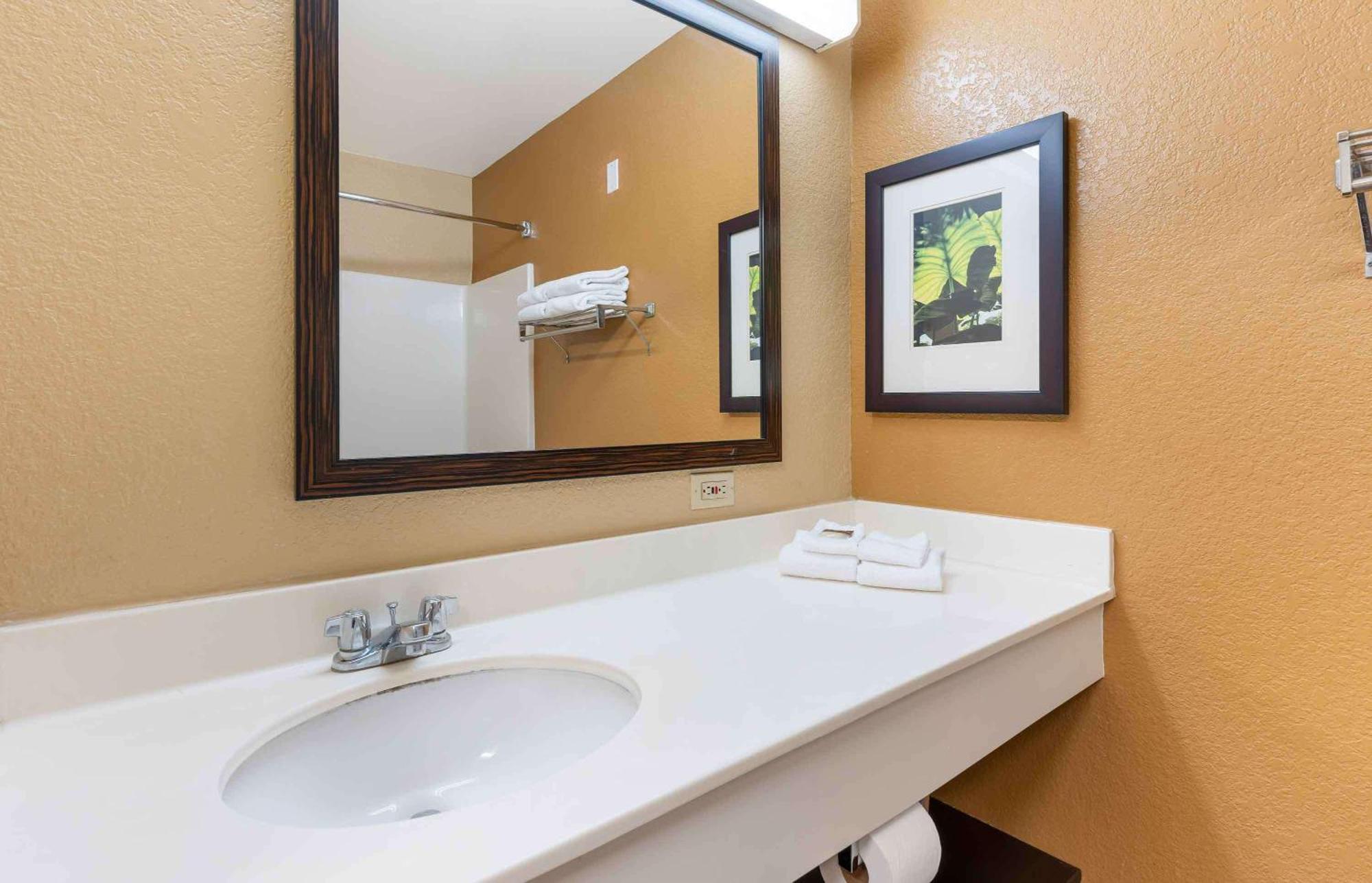 Extended Stay America Suites - Dublin - Hacienda Dr Exterior foto
